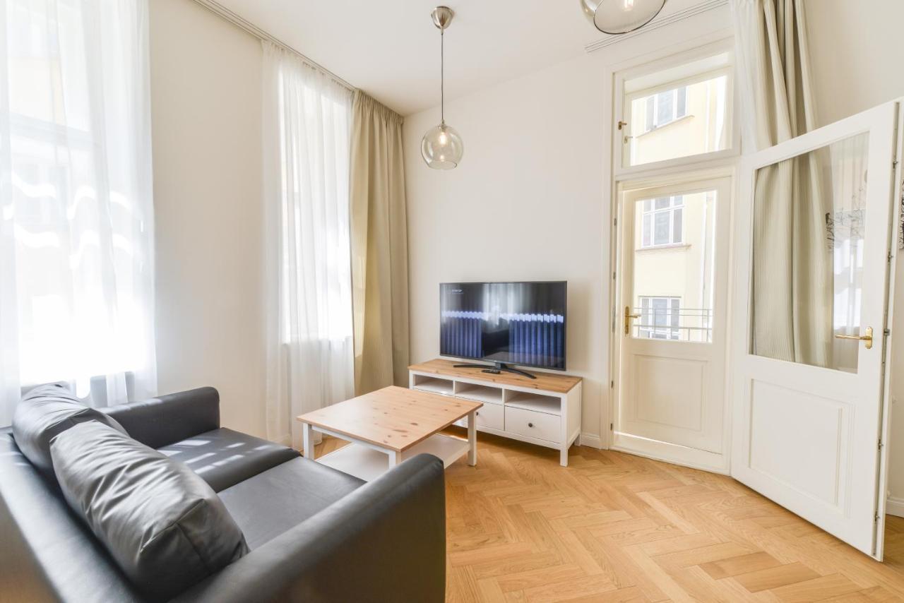 Brand New Apartment Next To Old Town Square Prague Exterior photo